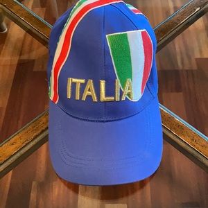 Italia Cap - Velcro strap - Women